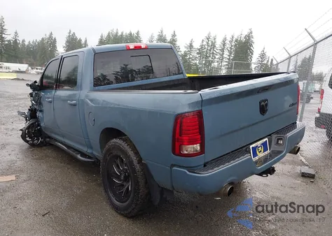 2015 Ram 1500 Sport из США, поврежденный, VIN 1C6RR7MT3FS743444